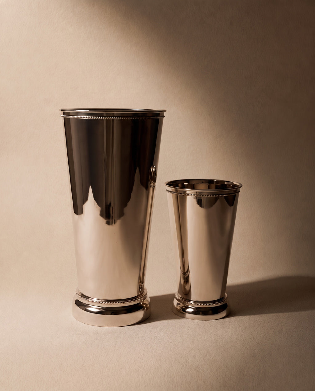 Niraah Vase  by Home Like That