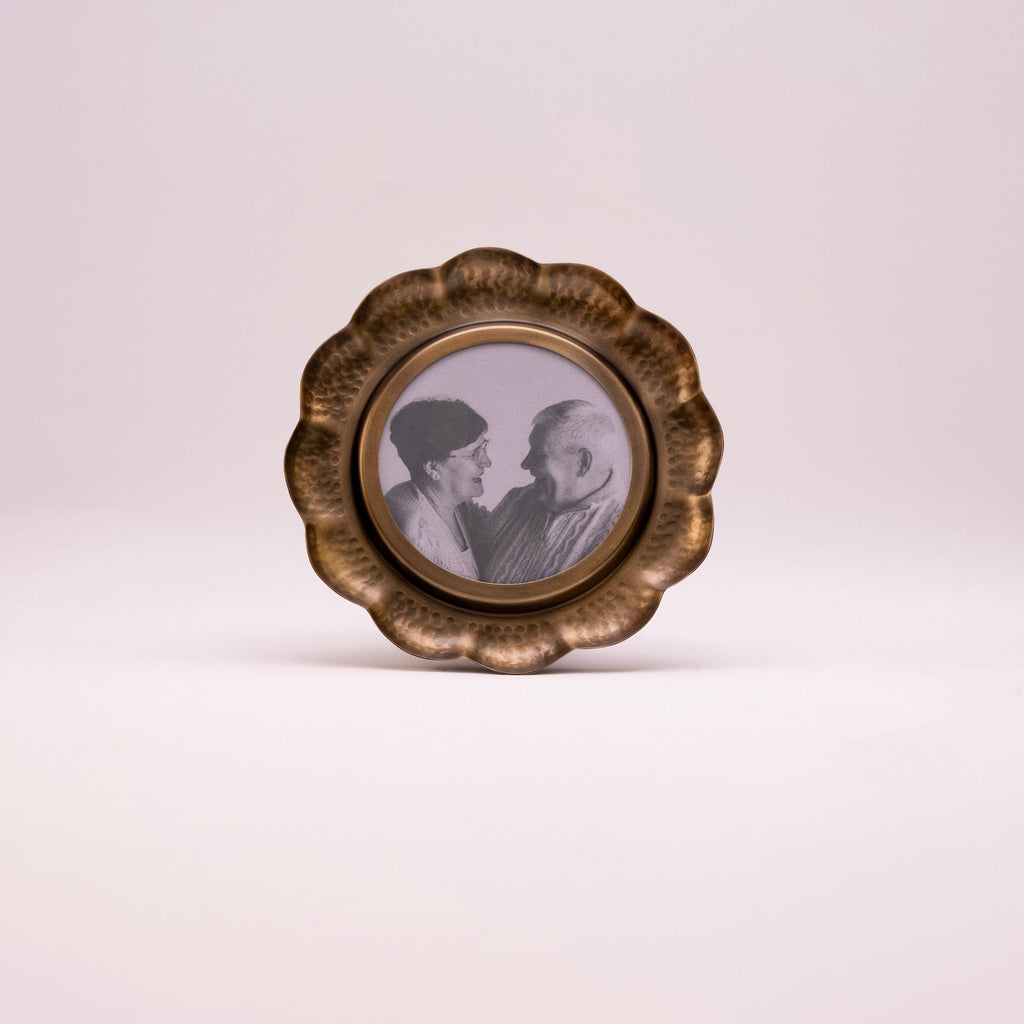 Bloom Frame