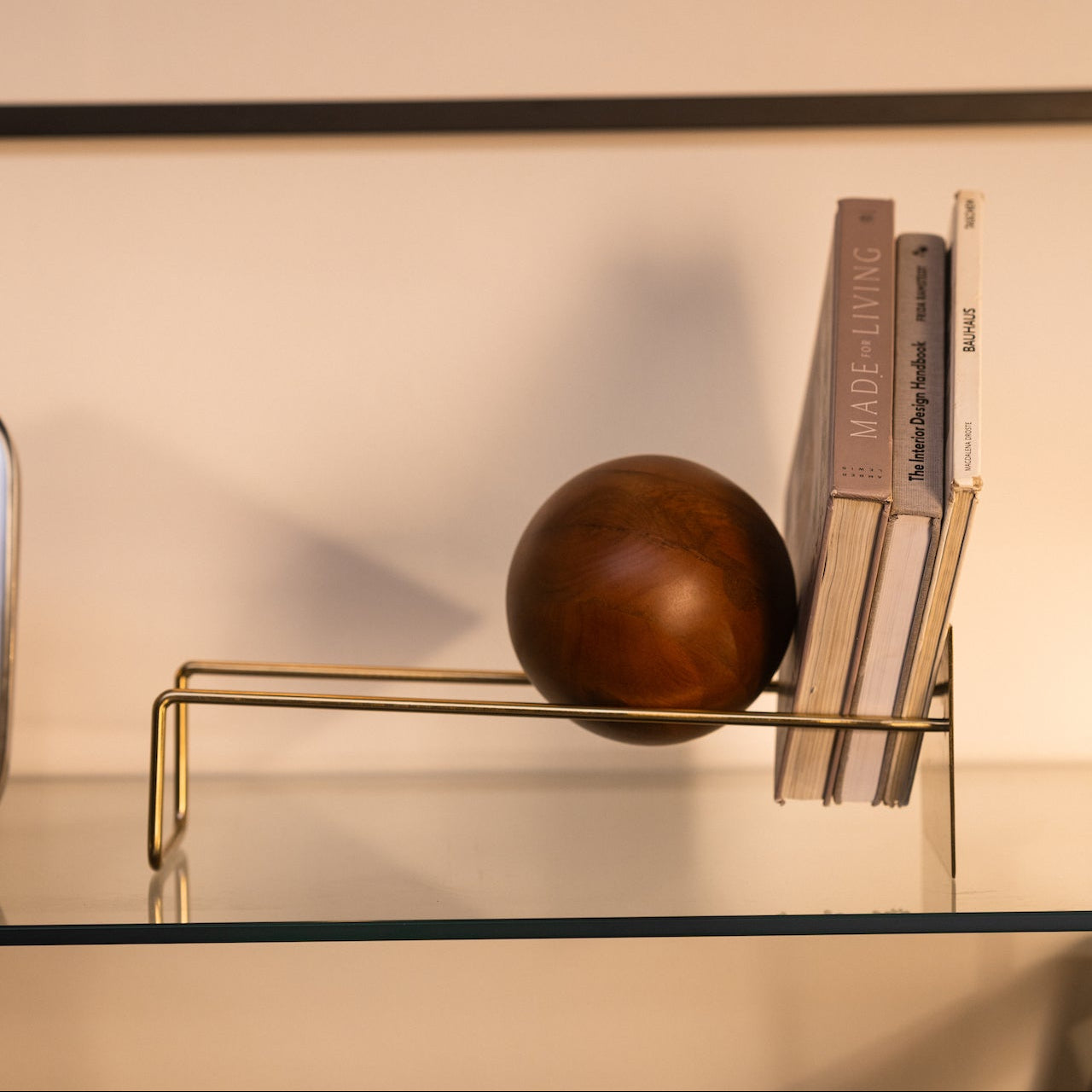ORB Shelf